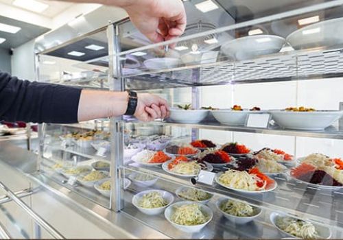 Restauration à la cantine